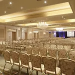 Newpark 4*