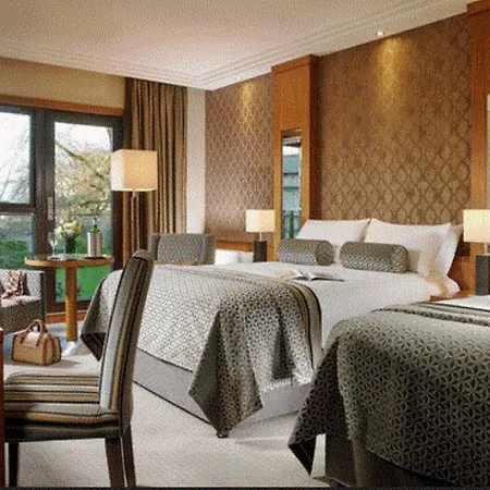 Hotel Newpark 4*