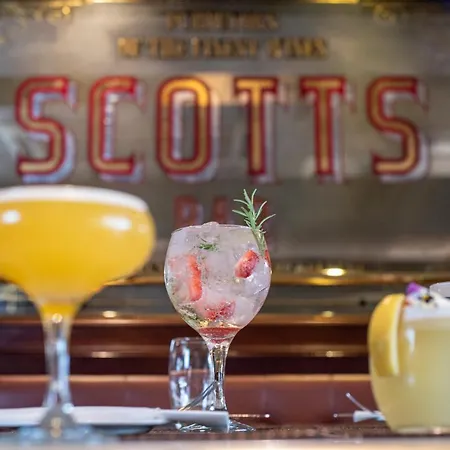 Ξενοδοχείο Newpark Κίλκενι