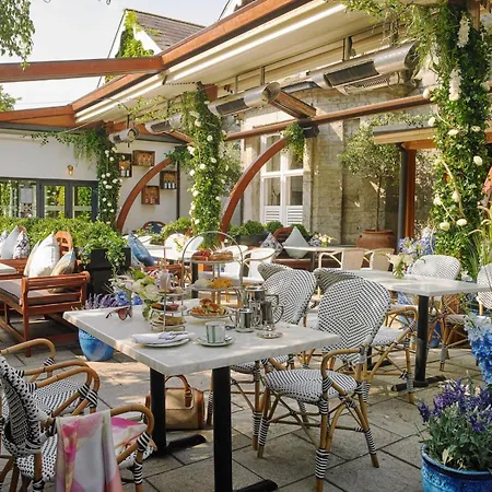 Newpark Ξενοδοχείο Κίλκενι