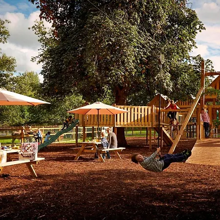 Newpark Ξενοδοχείο Κίλκενι