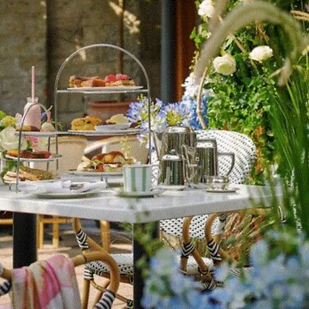 Newpark Ξενοδοχείο 4*