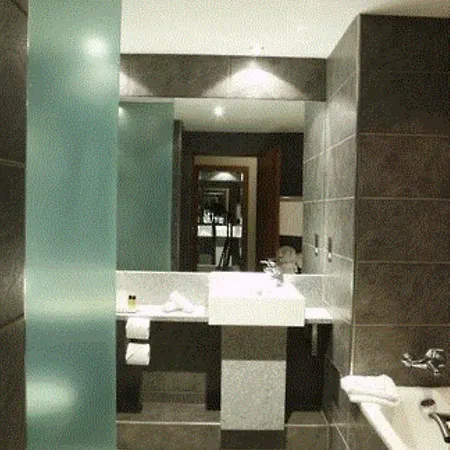 Hotel Newpark 4*