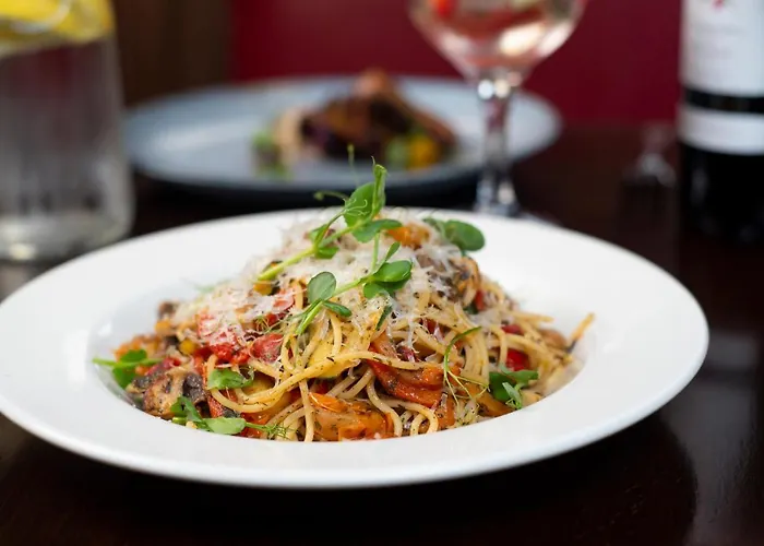 Отель Newpark Килкенни