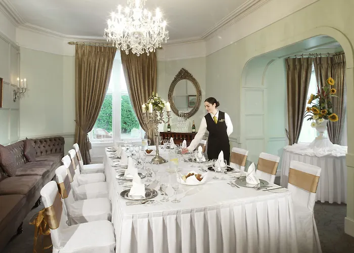 Newpark Отель 4*